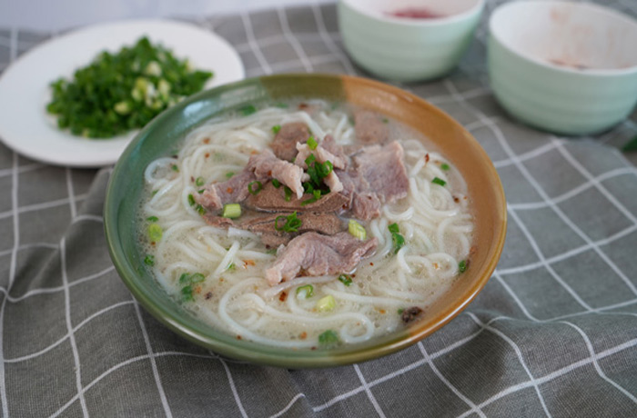 类乌齐原味汤粉王培训
